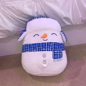 snowman squishmallow